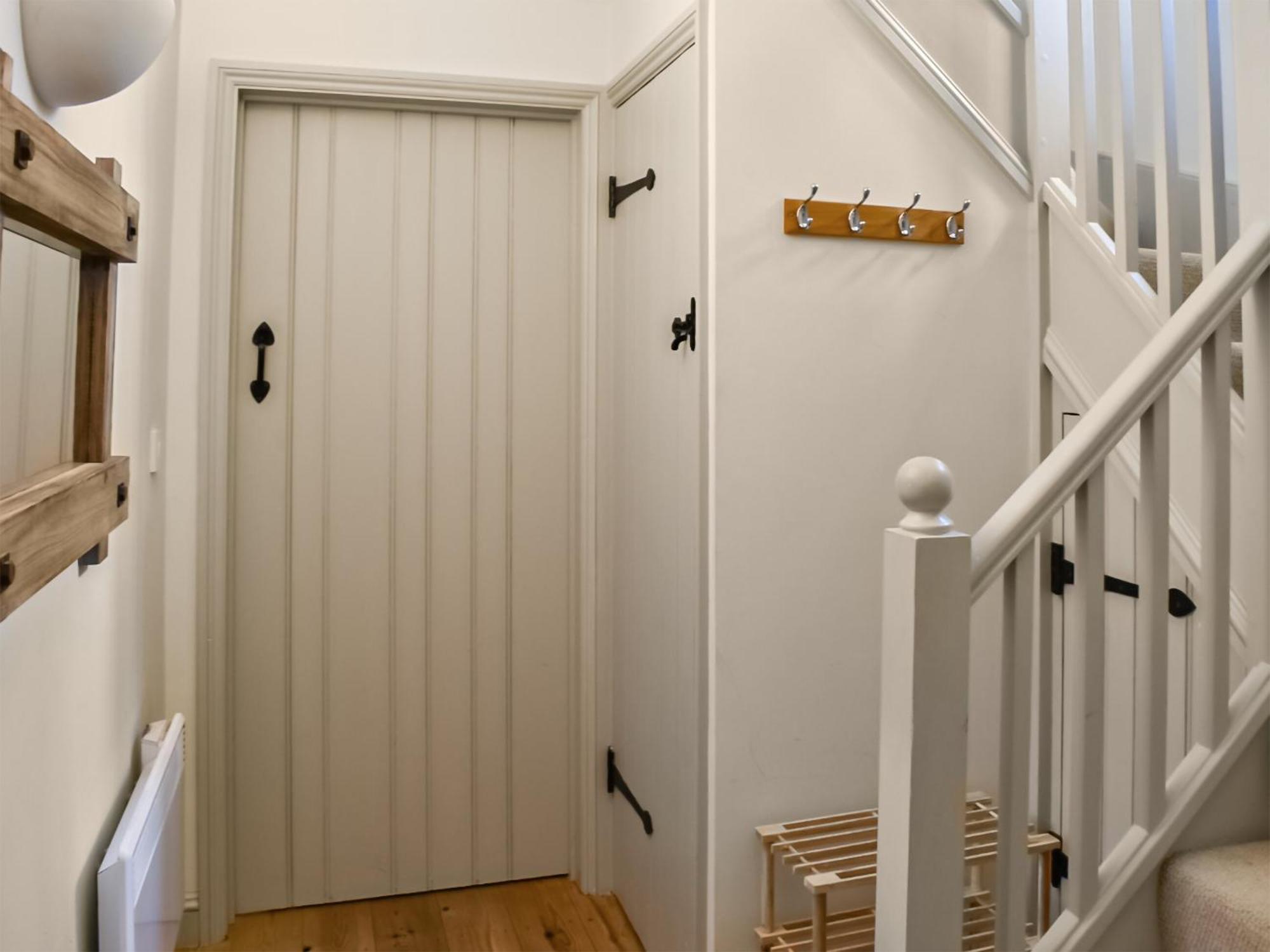 Riverview Somerford Keynes Екстериор снимка